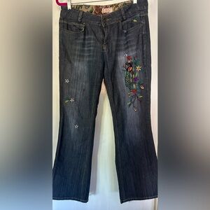 Leo Roma Women's Embroidered Jeans